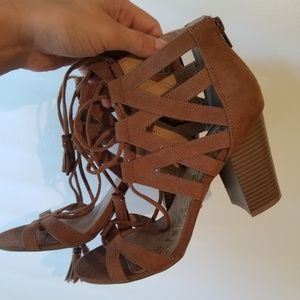 Tan Tassle heels